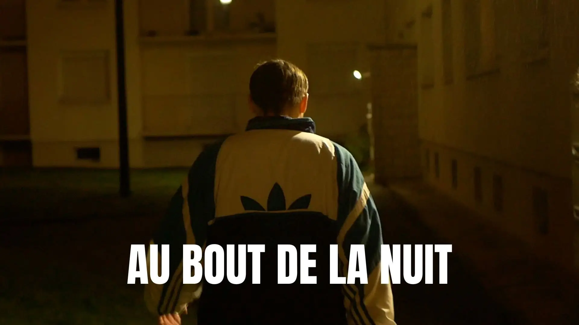 Au bout de la nuit backdrop