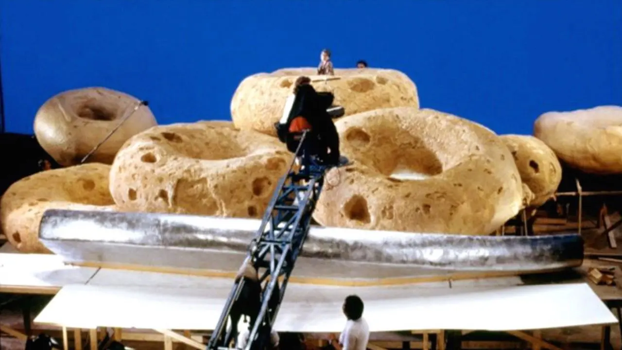 The Making of Honey, I Shrunk the Kids backdrop