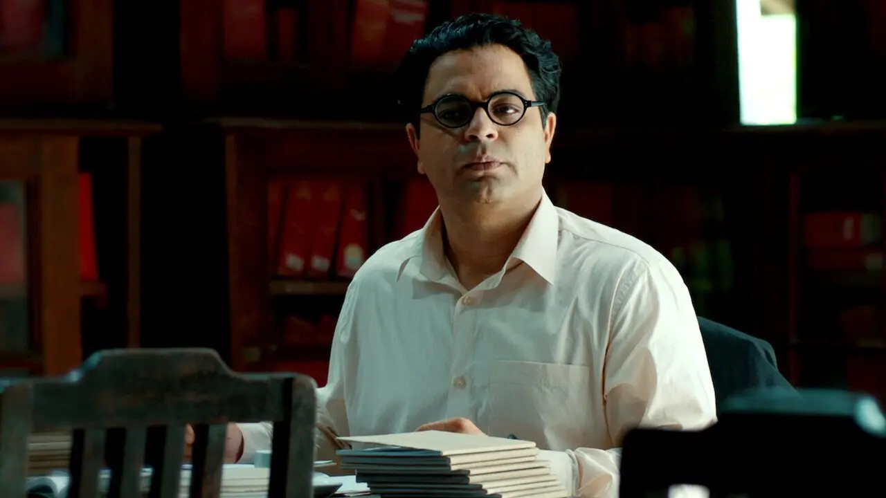 Bhai: Vyakti Ki Valli - Poorvardha backdrop