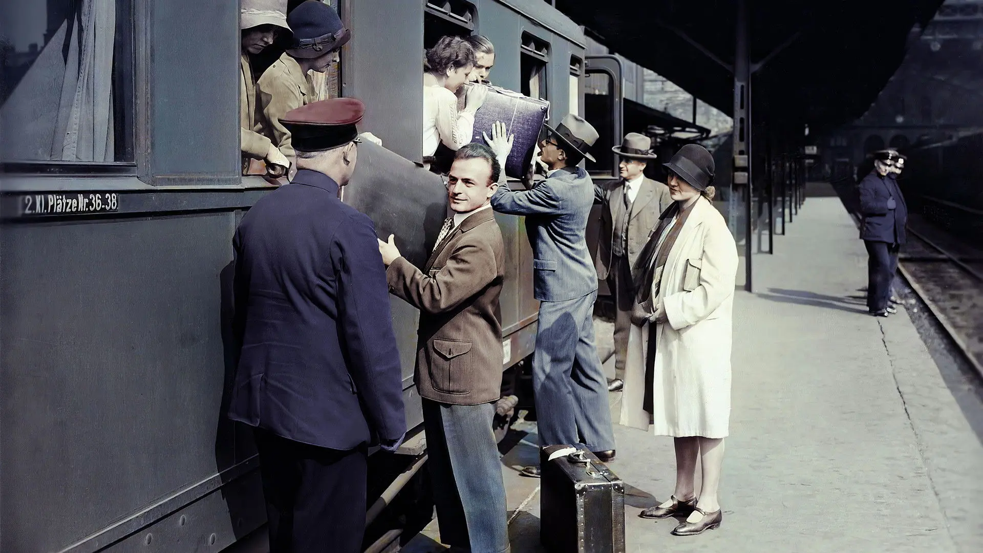 100 Years Ago: From Berlin to the World backdrop