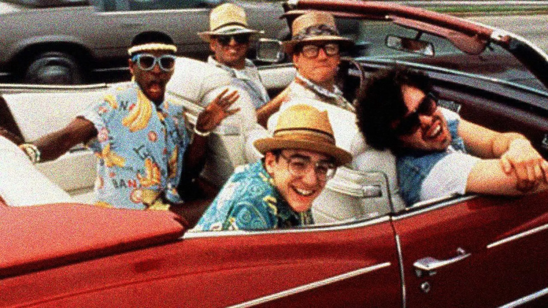 Revenge of the Nerds II: Nerds in Paradise backdrop