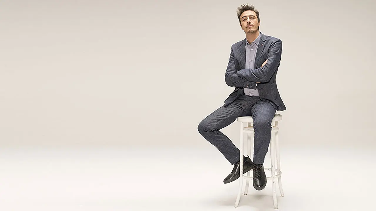 Il candidato va alle elezioni backdrop