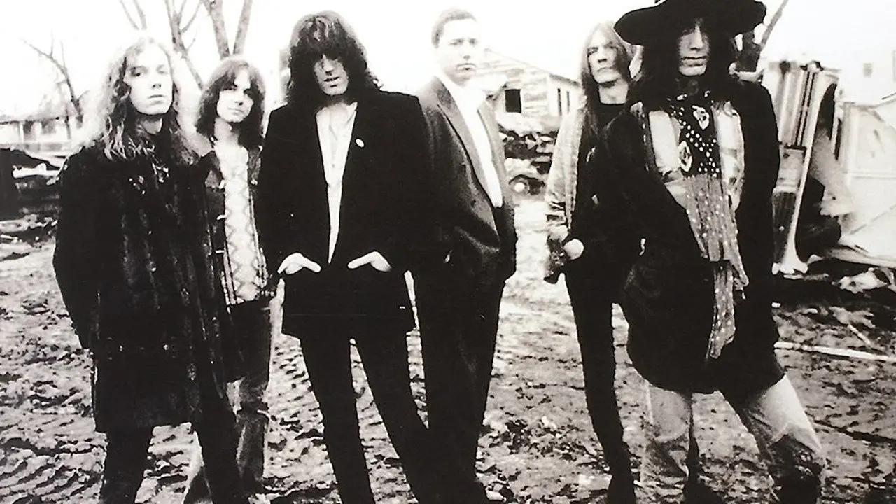 The Black Crowes - Who Killed That Bird Out On Your Window Sill... The Movie backdrop