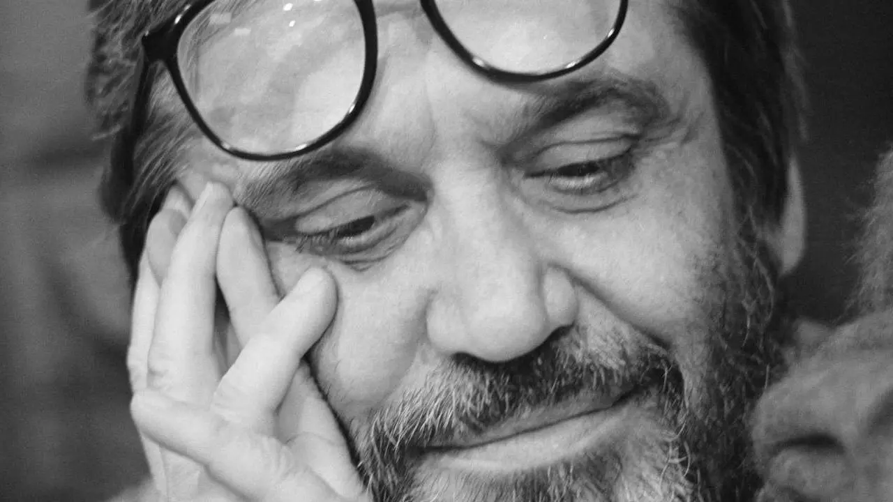 Sous le soleil de Pialat backdrop