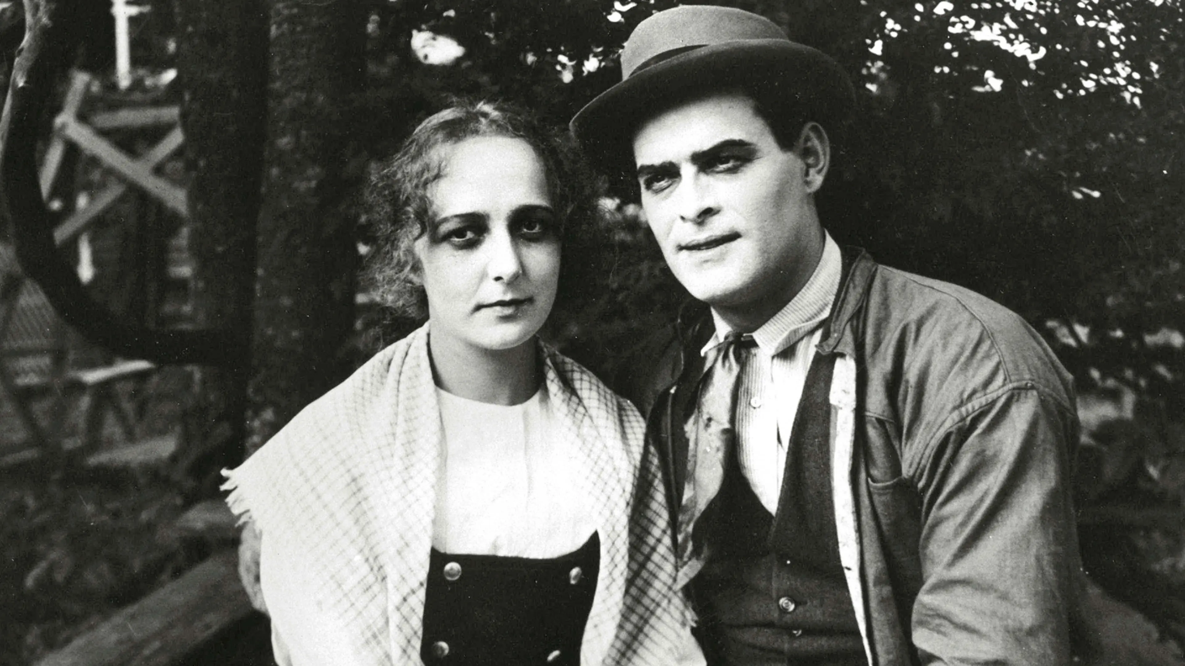 Koskenlaskijan morsian backdrop