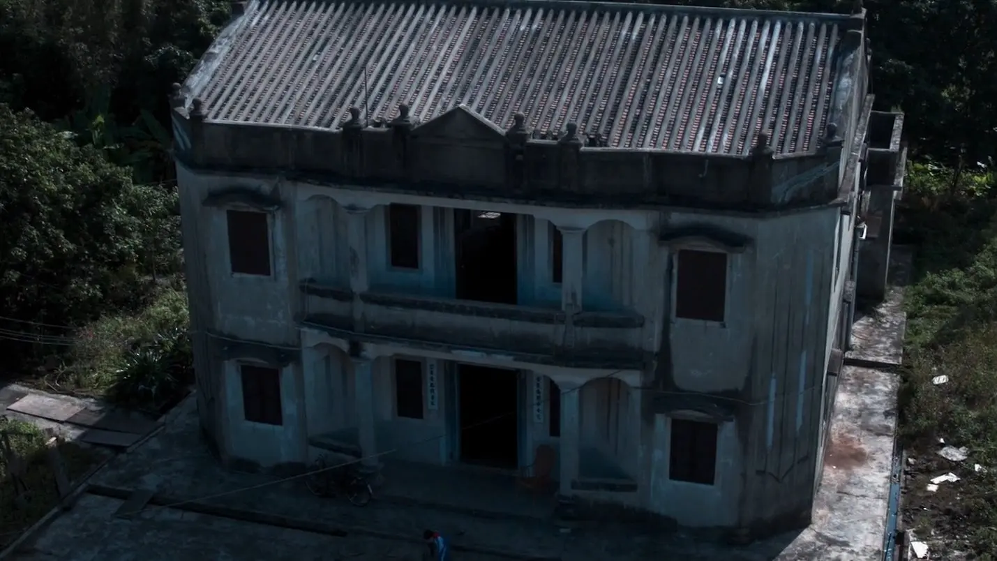 The Lingering backdrop