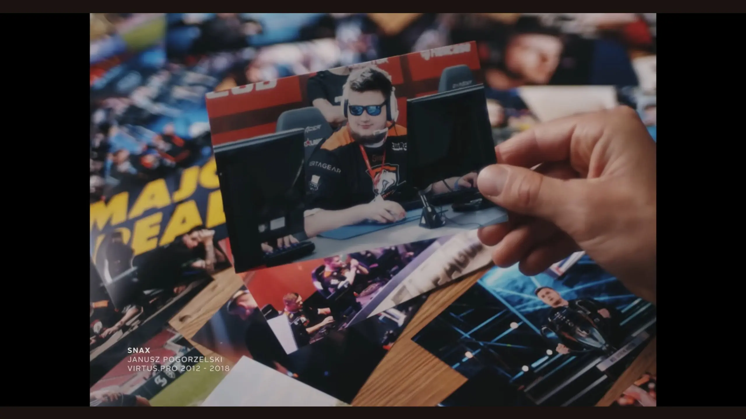Memories of CS:GO - The Early Years backdrop