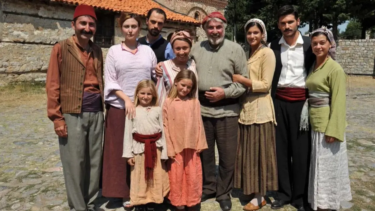Elveda Rumeli backdrop