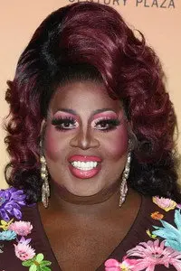 Latrice Royale