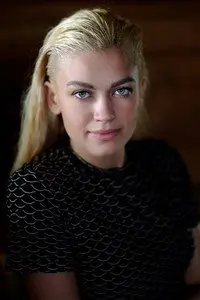 Julia Maxwell