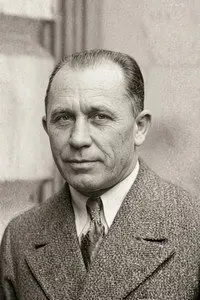Charles Mack
