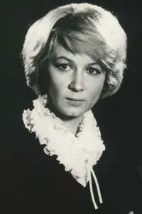 Alla Demidova