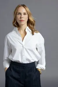 Anneke Kim Sarnau