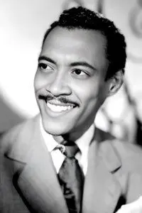 Kiko Mendive