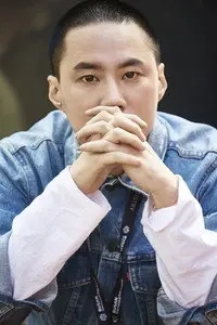 Lee Hwan