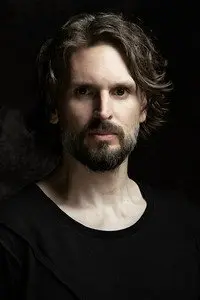 Stefan Helleblad