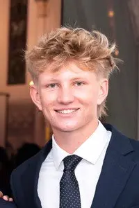 Charlie Holt