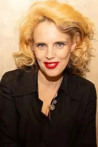 Anna Calvi