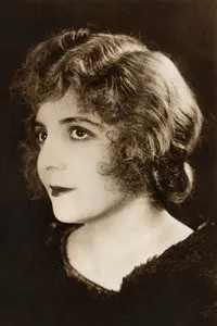 France Dhélia