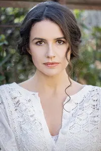 Laura Rauch