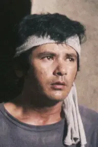 Lou Salvador Jr.