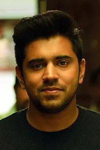 Nivin Pauly