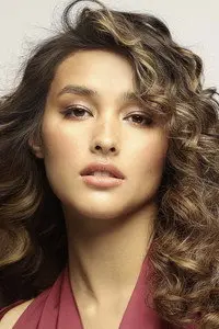 Liza Soberano