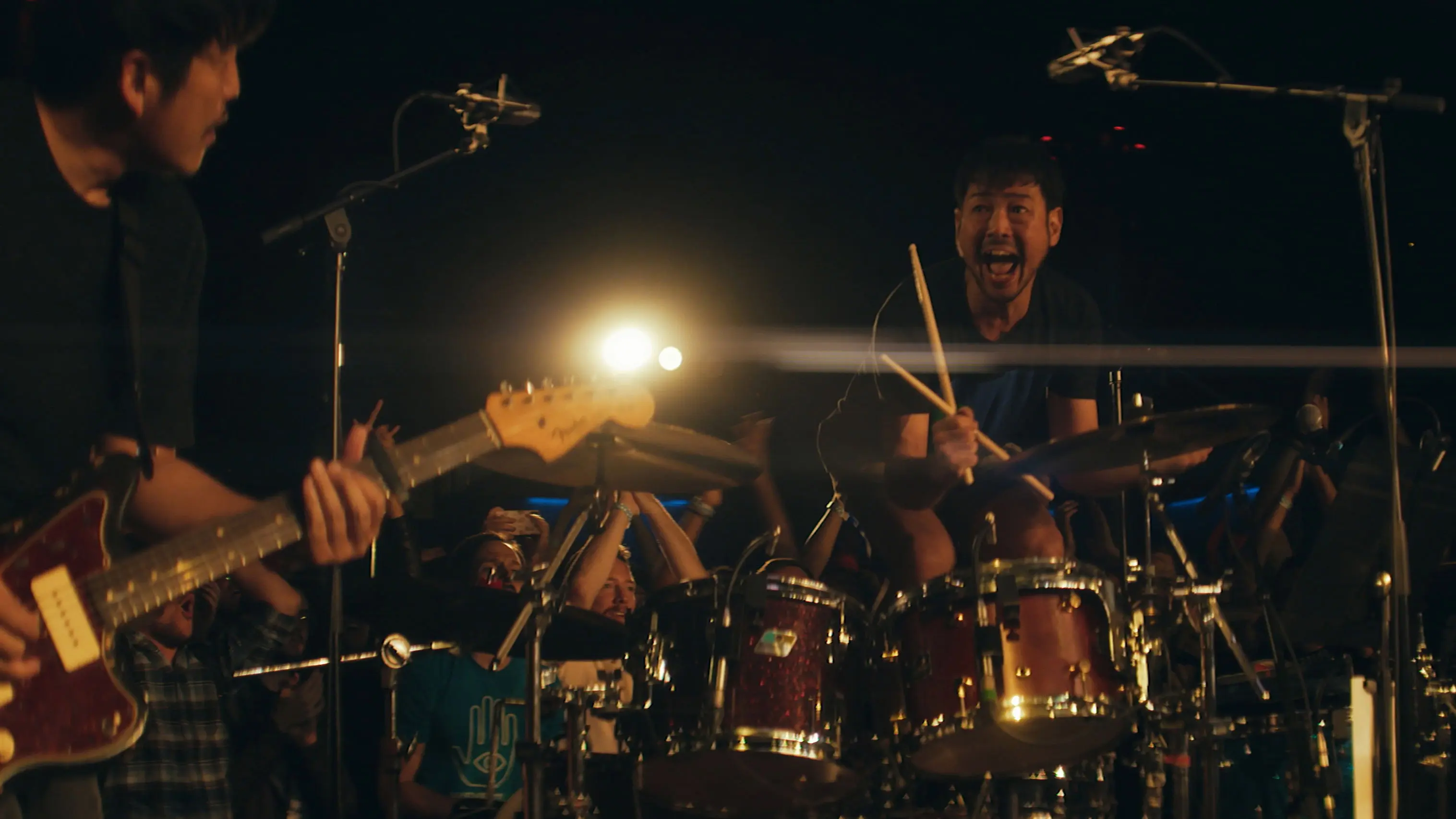 toe: DOKU-EN-KAI backdrop