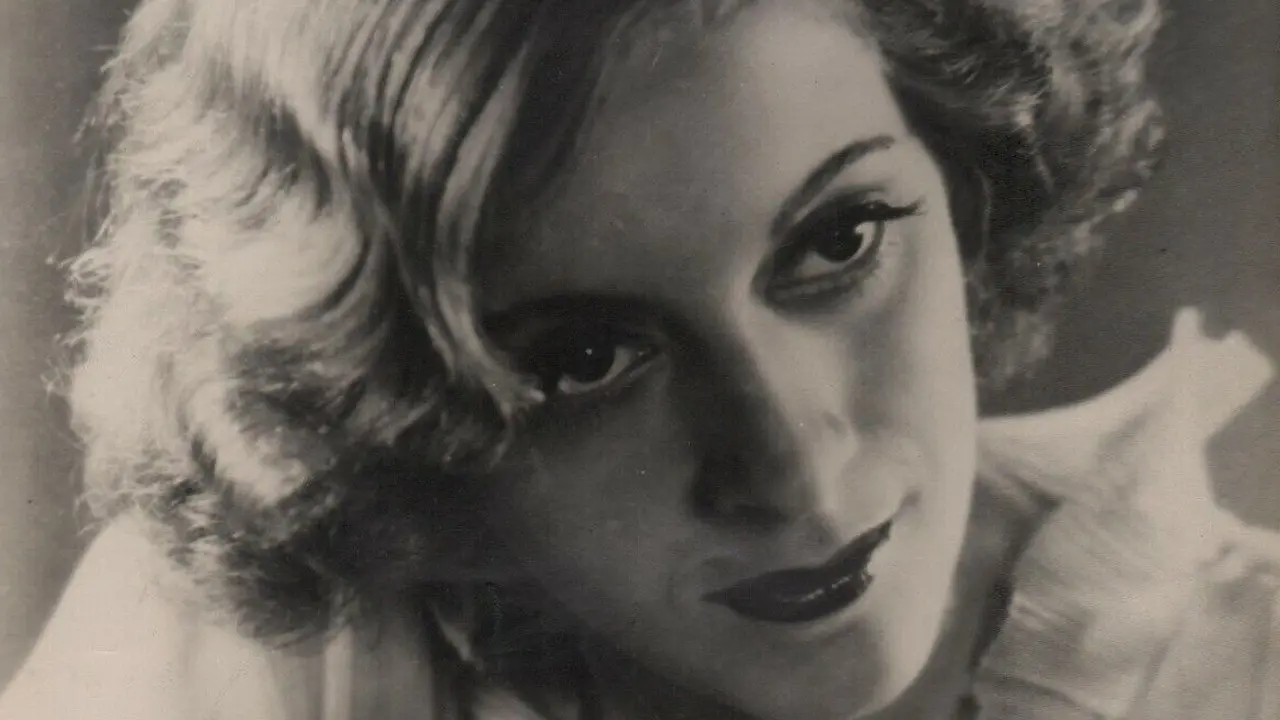 Two Sinners backdrop