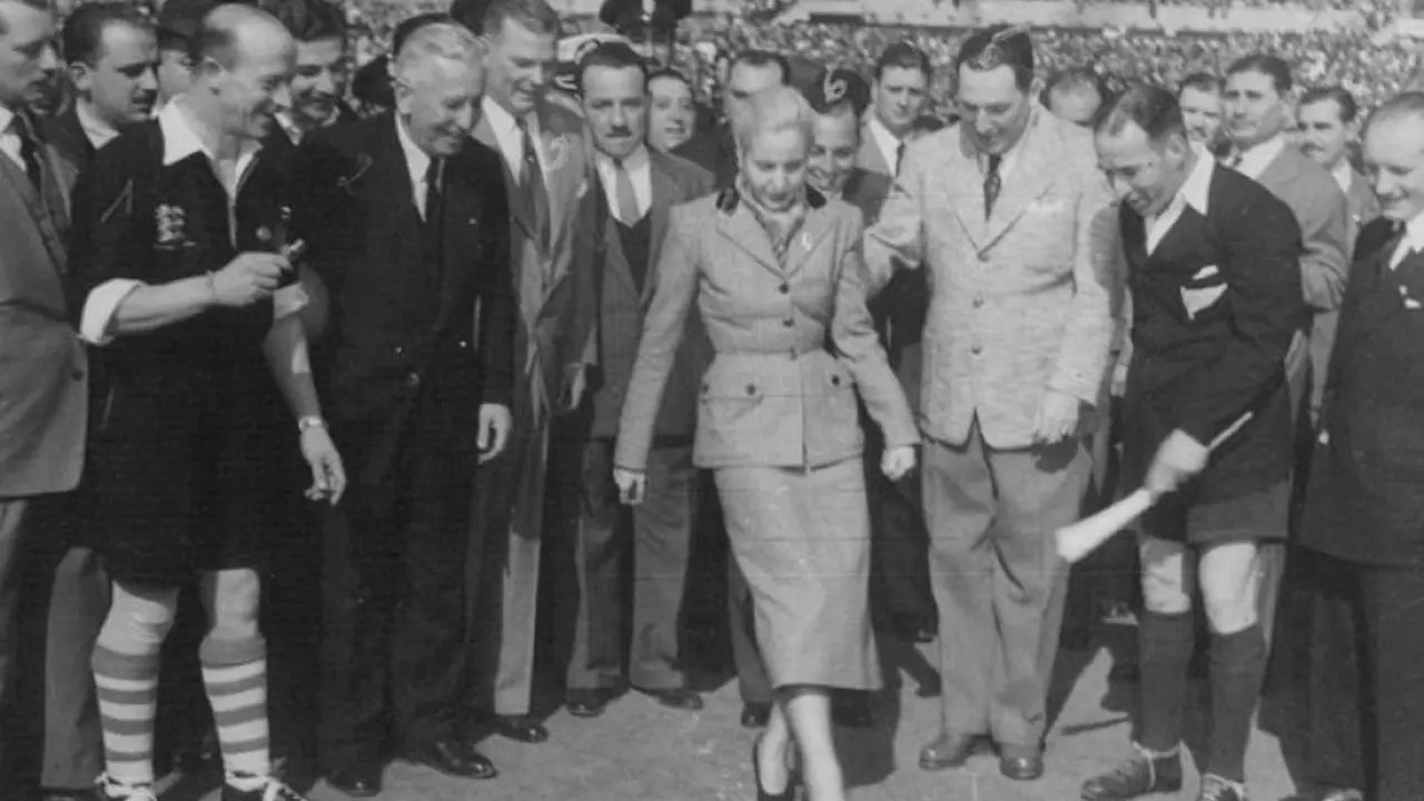 Captain Evita backdrop