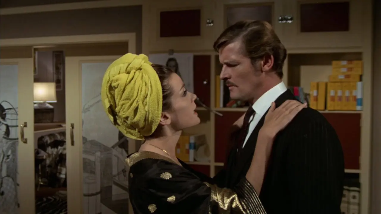 The Man Who Haunted Himself backdrop