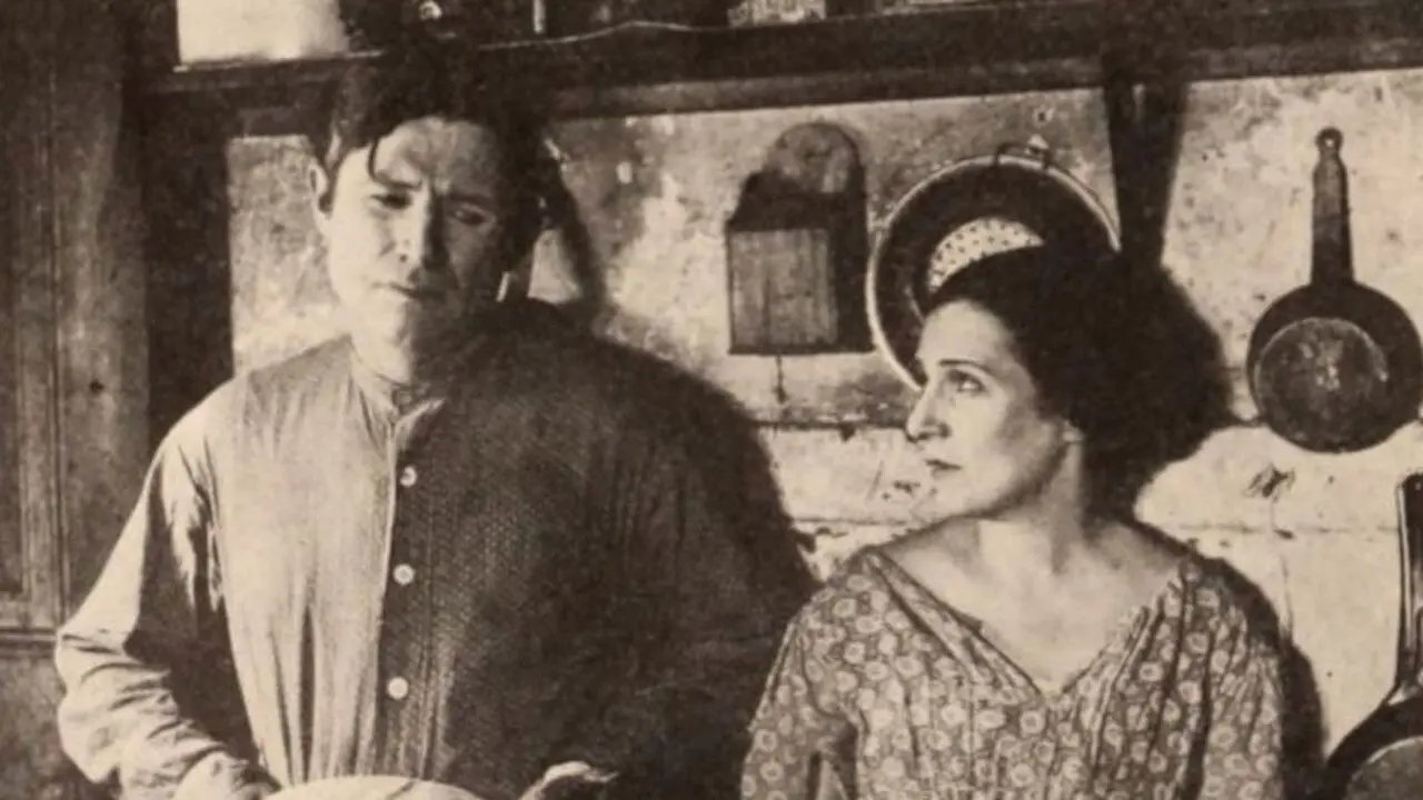 Honest Hutch backdrop