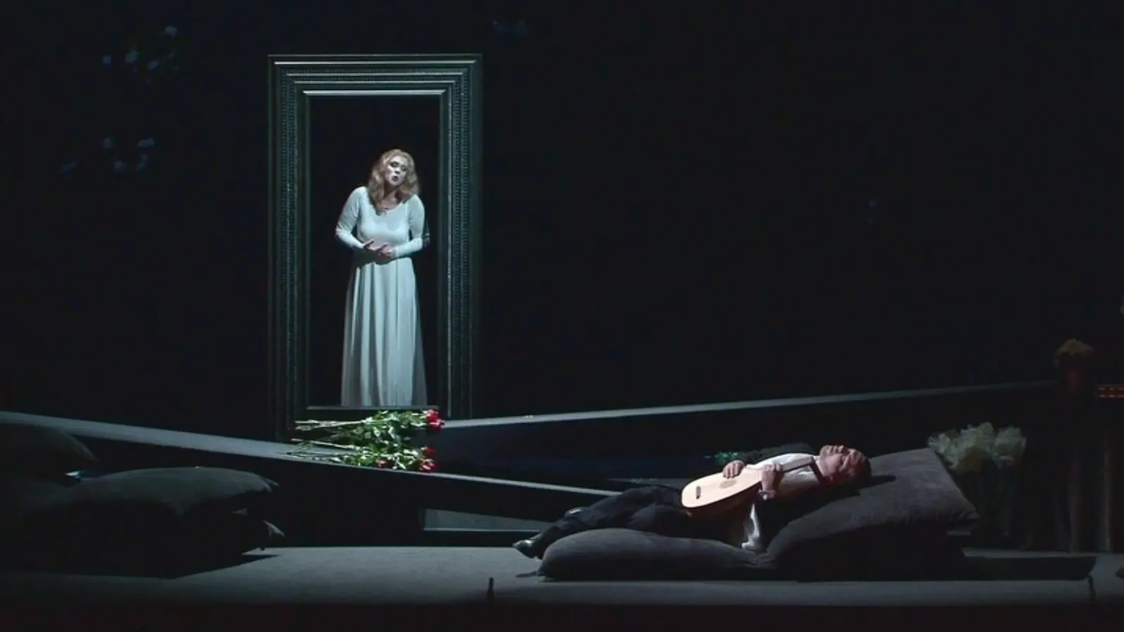 Die Tote Stadt backdrop